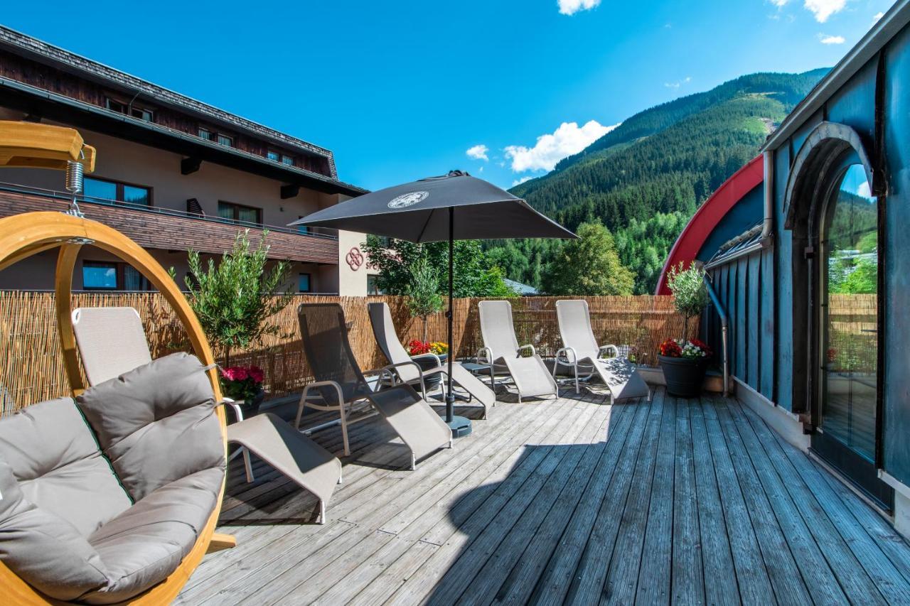 Jufa Alpenhotel Saalbach Esterno foto