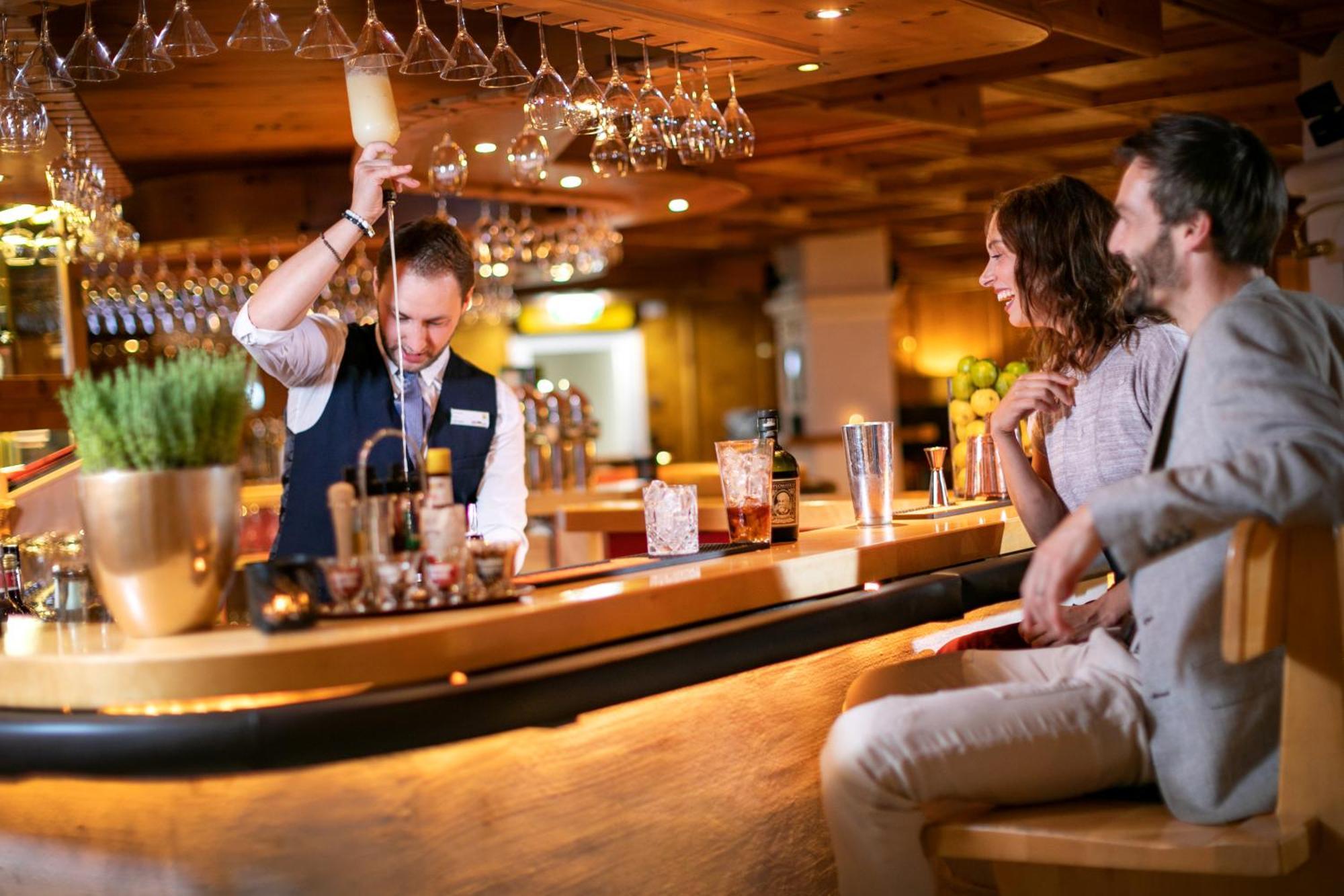 Jufa Alpenhotel Saalbach Esterno foto